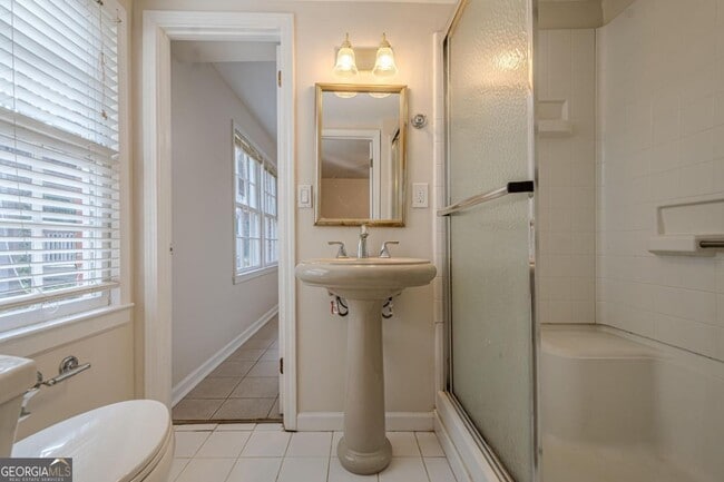 Building Photo - 45 Brandon Ridge Dr NE