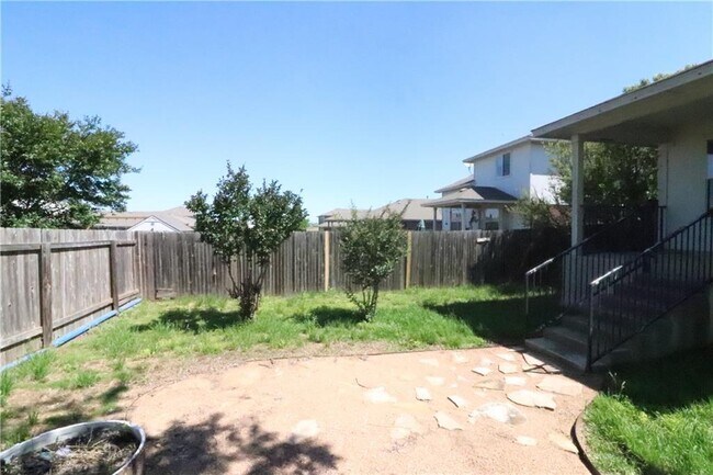 Building Photo - 1011 Burgess Dr
