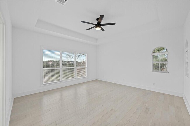 Building Photo - 7905 Brightman Ln