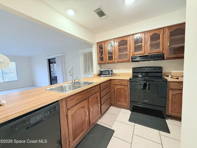 Building Photo - 255 S Tropical Trail