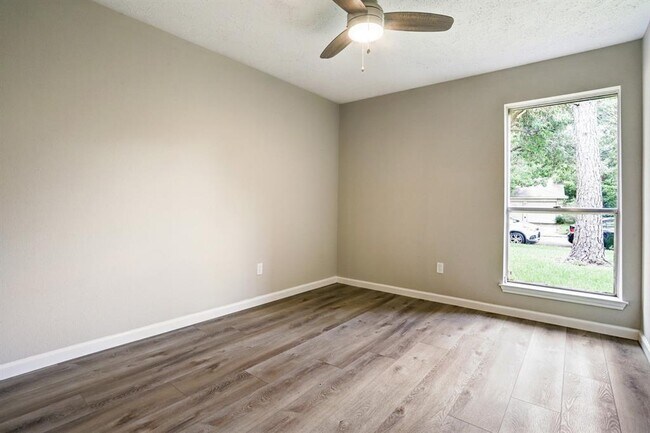 Building Photo - 19310 Spanish Needle Dr