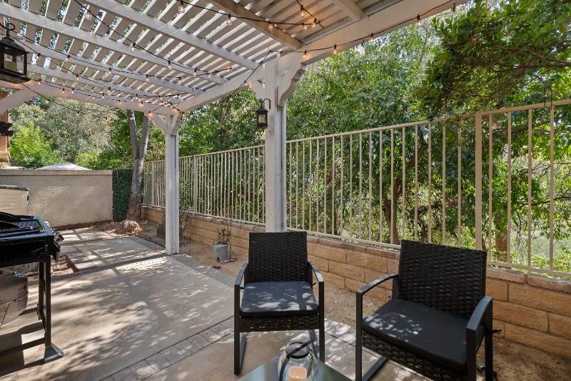 Building Photo - 26947 Hillsborough Pkwy