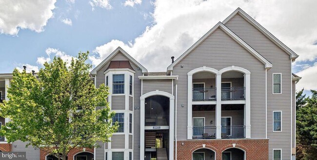 Building Photo - 20451 Chesapeake Square