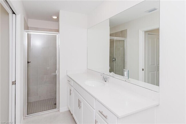 Building Photo - 18411 Copperhead Dr
