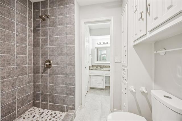 Building Photo - 2413 Bluffton Dr