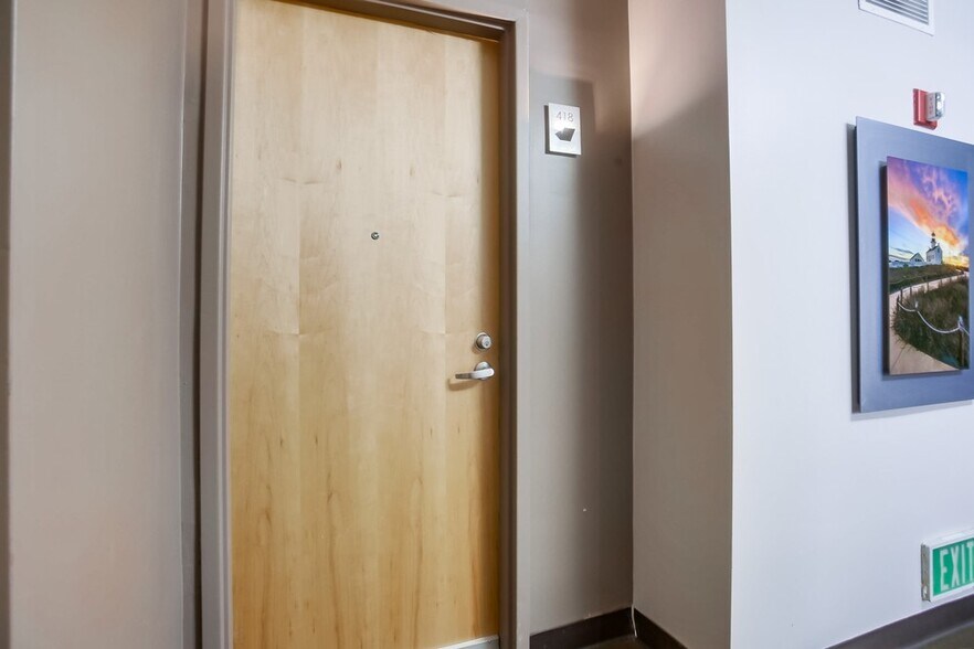 Building Photo - 1150 J St