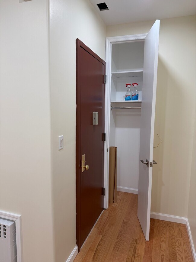 Building Photo - 1917 Avenue O