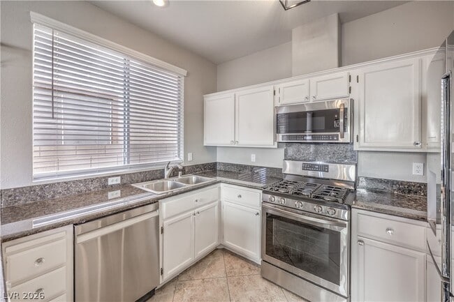 Building Photo - 78 Fortuna Ct