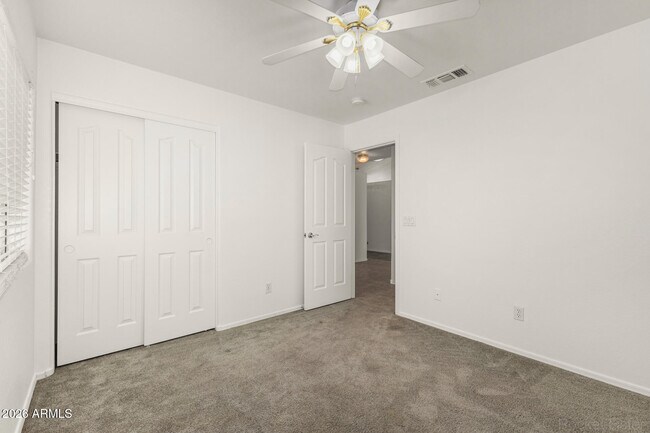 Building Photo - 16243 N Oachs Dr