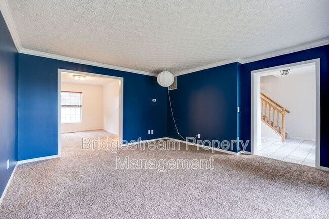 Building Photo - 4448 Forest Ridge Blvd