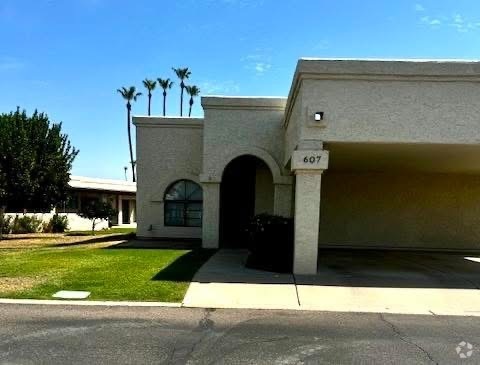 Building Photo - 607 S 79th Way
