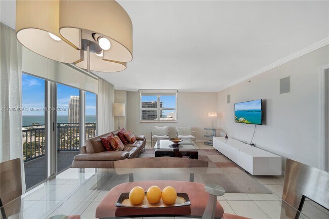 Building Photo - 90 Alton Rd