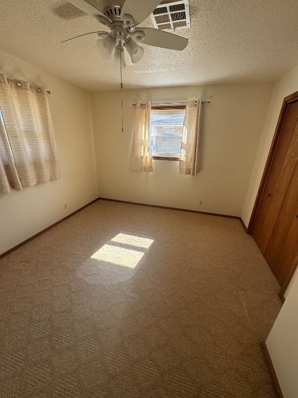 Building Photo - 2026 Harned Dr