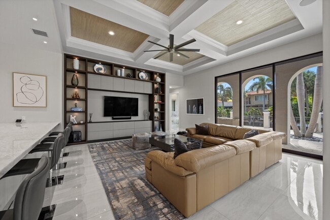 Building Photo - 7474 NE Bay Cove Ct