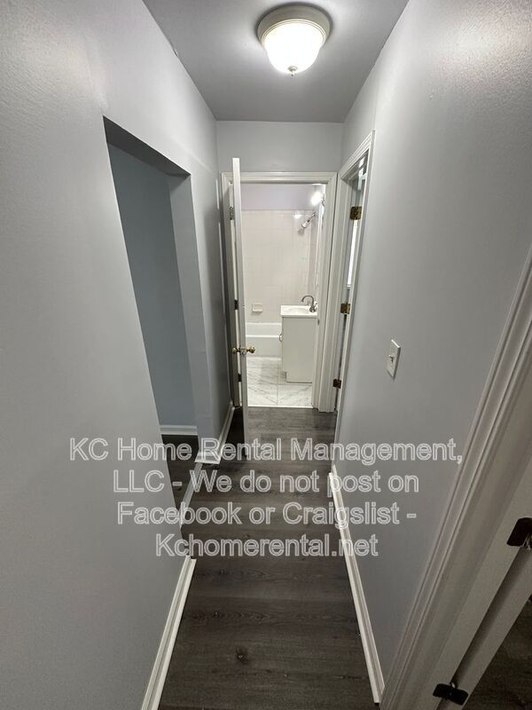 Building Photo - 4116 Springfield St