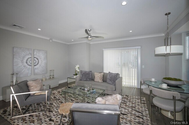 Building Photo - 75 Circle Dr