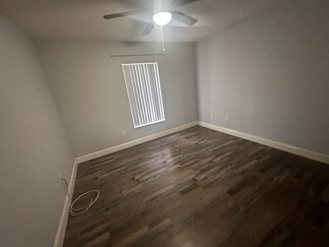 Building Photo - 13240 SW 73rd Ave