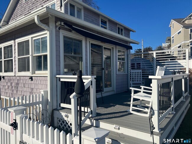 Building Photo - 624 Vineyard Point Rd