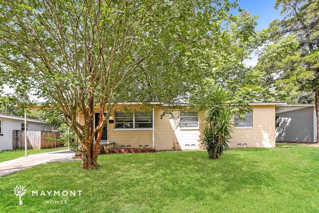 Building Photo - 2448 Marble Dr