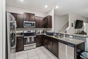 Kitchen - 9622 Pembrooke Pines Dr
