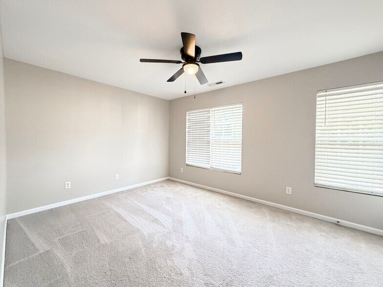 Building Photo - 1707 Zachary Brook Ln