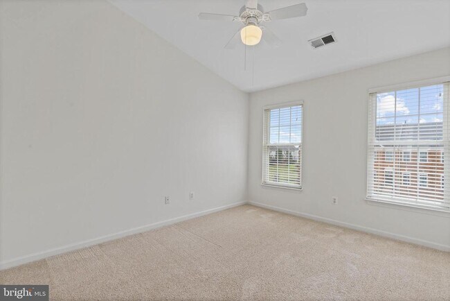 Building Photo - 22576 Welborne Manor Square