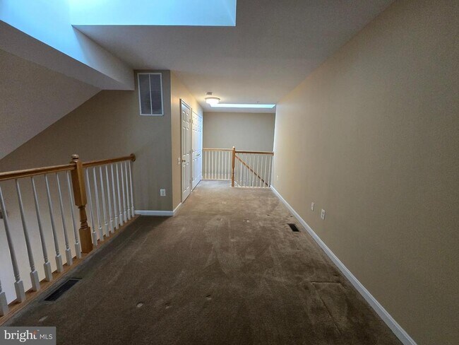 Building Photo - 18715 Sparkling Water Dr