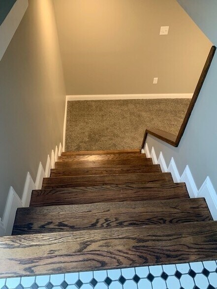 Building Photo - 819 W 43rd St