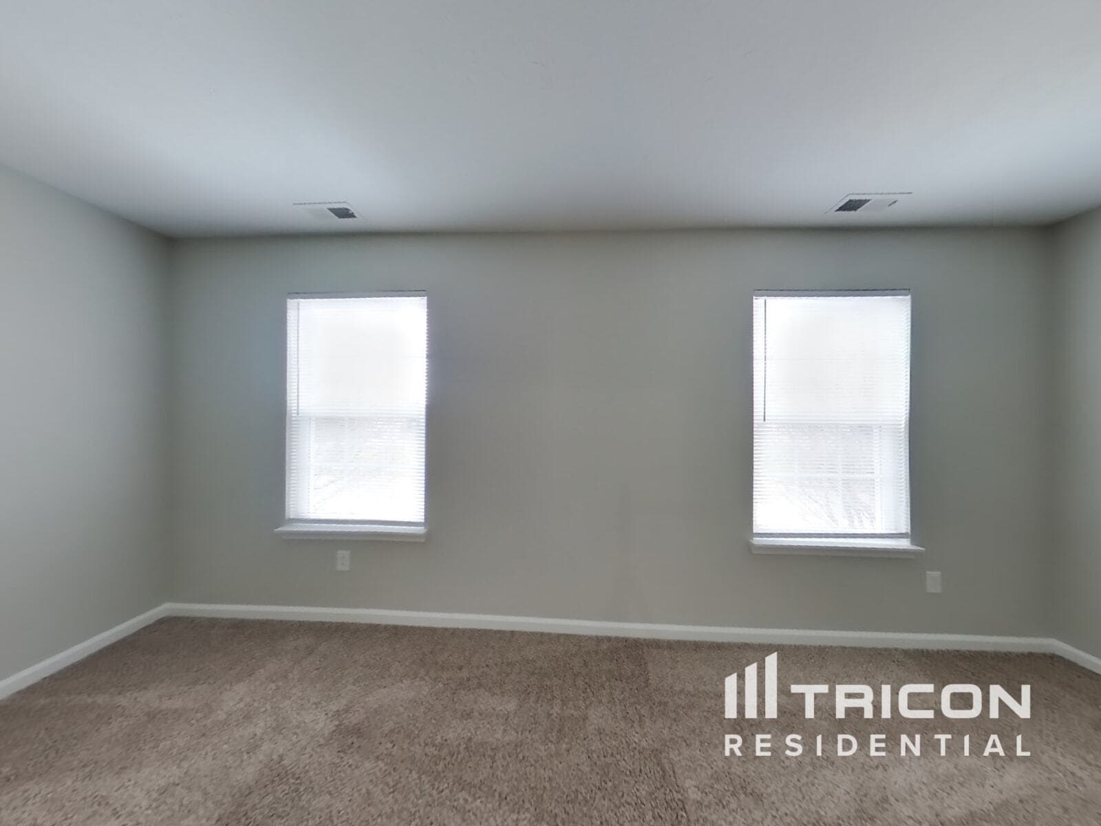 Building Photo - 1621 Bridgecreek Crossing