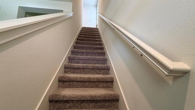 Building Photo - 1978 Education St