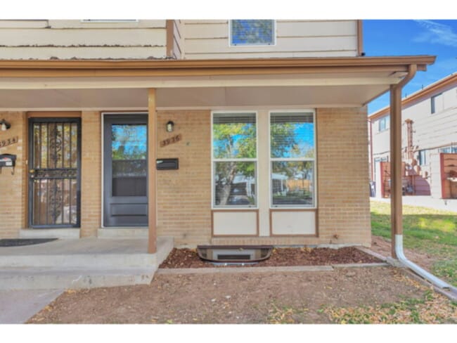 Building Photo - 792 S Patton Ct