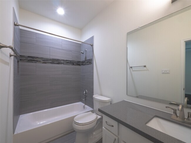 Building Photo - 1113 Bunton St