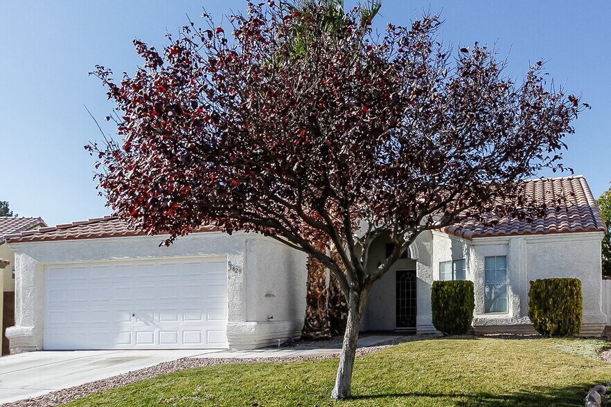 Building Photo - 3829 Fall Oaks Ct