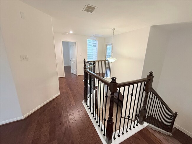 Building Photo - 30515 Woodson Trace Dr