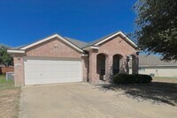 Building Photo - Ready For Move In - Large & Roomy 1 Story 4 Bed 2 Bath in NW San Antonio - Must See!