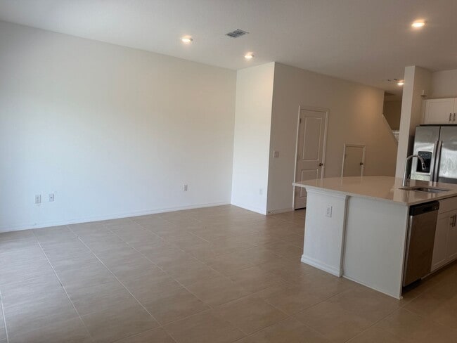 Building Photo - Artisan Lakes Townhome for rent
