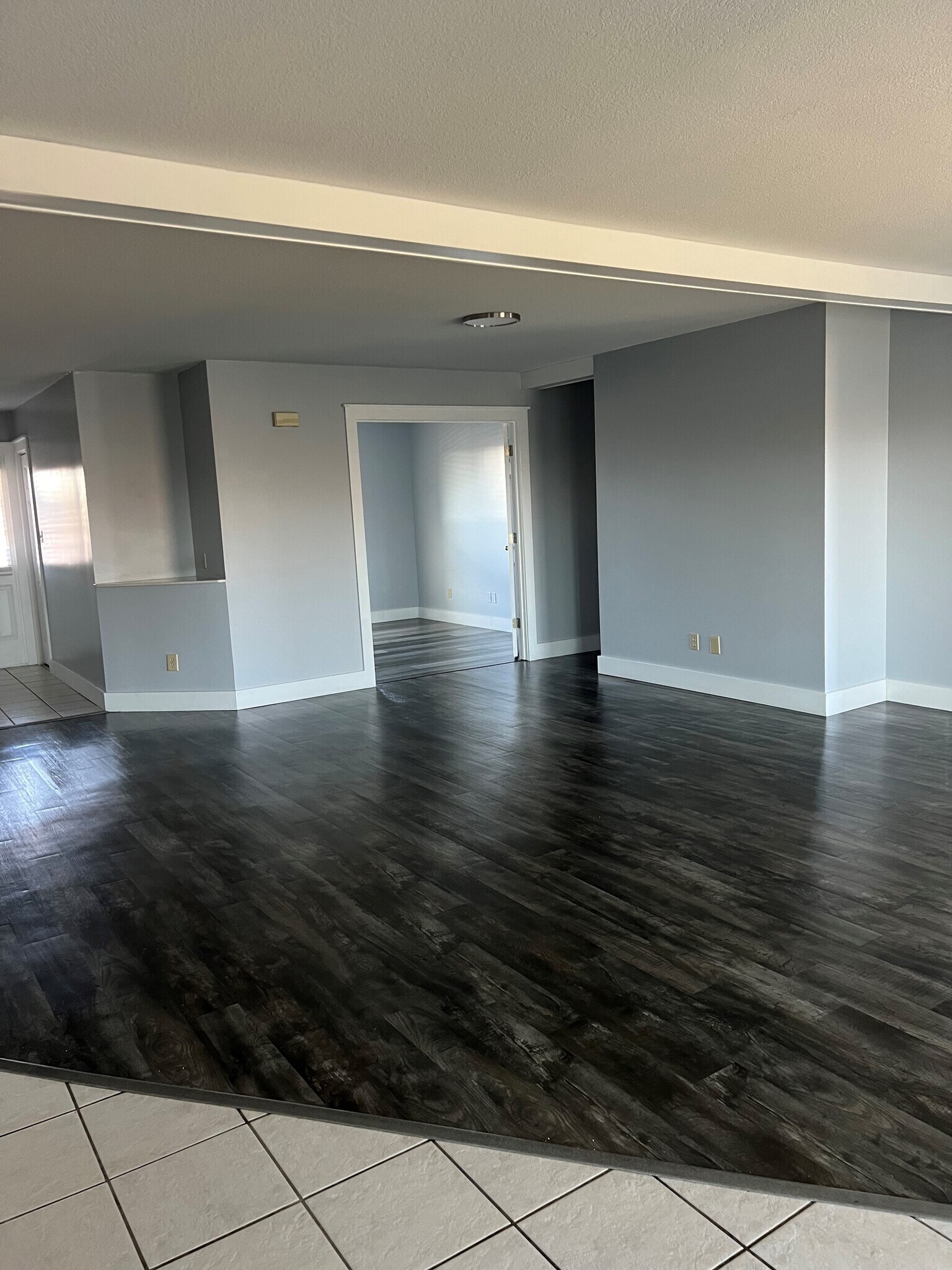 Building Photo - 1825 Pinnacle Pt