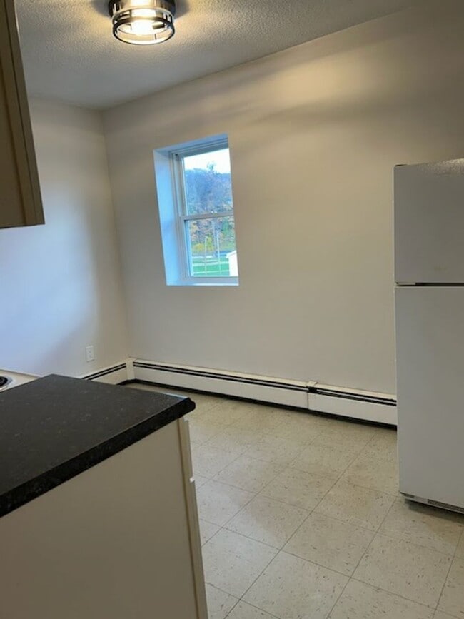 Building Photo - 64 Main Street