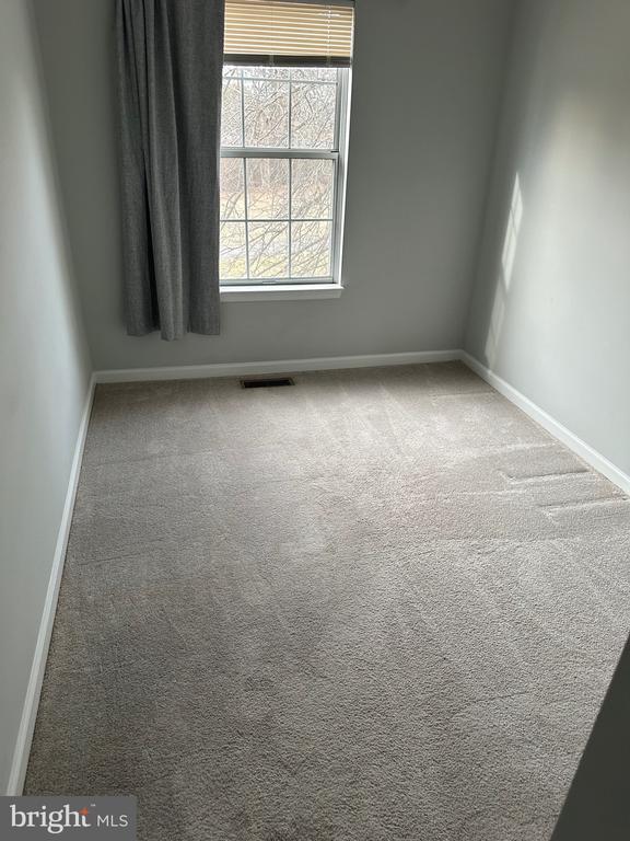 Building Photo - 10934 Mission Ridge Dr