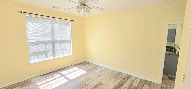 Building Photo - 27 Fawn Creek Pass