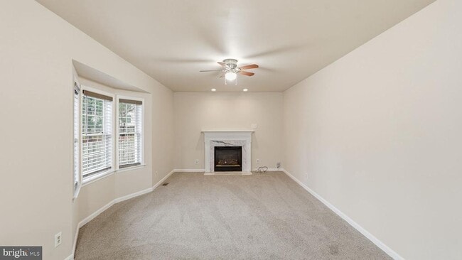 Building Photo - 11921 Stonehenge Dr