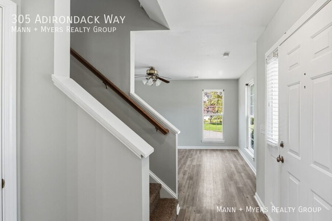 Building Photo - 305 Adirondack Way