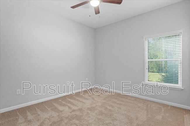Building Photo - 246 Hutchinson Ln