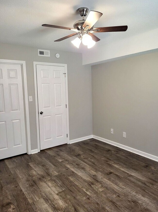 Building Photo - 3 Bedroom apartment in Maryville, TN!