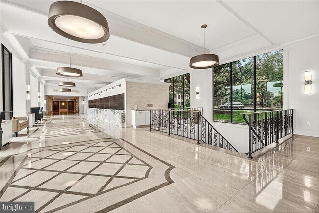 Building Photo - 5225 Pooks Hill Rd