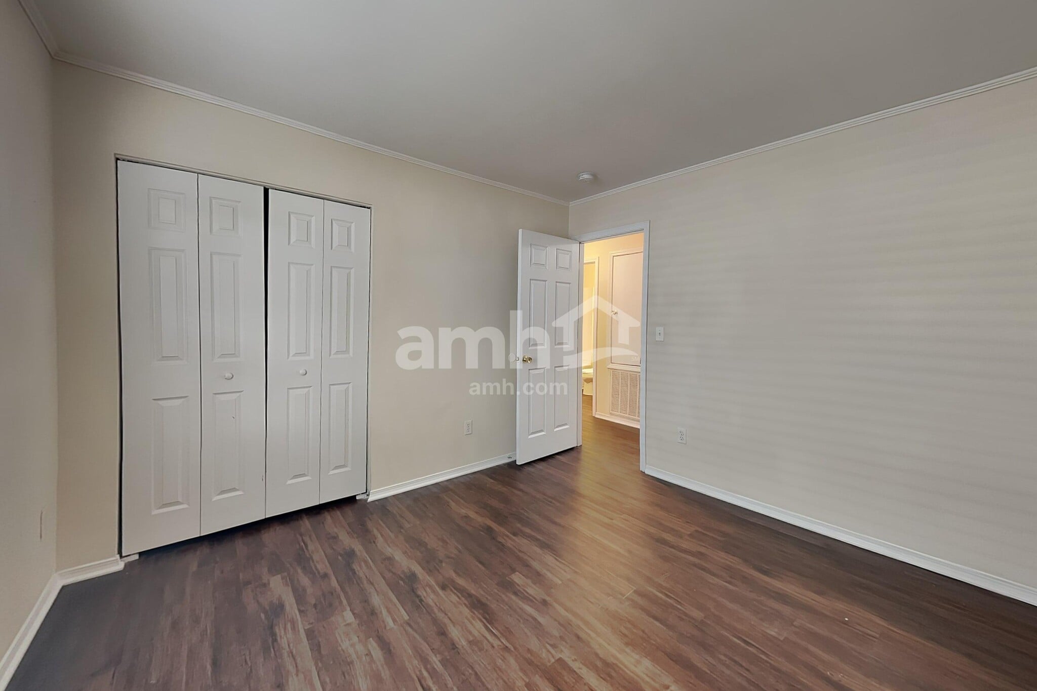 Building Photo - 3906 SE Jack Pine Ct