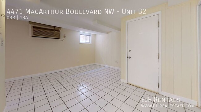 Building Photo - MacArthur Blvd Studio Apartment W/Off Stre...