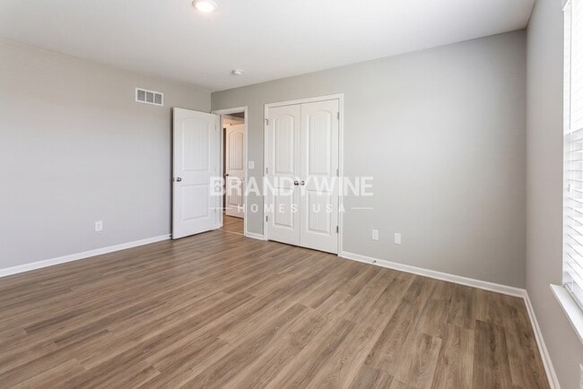 Building Photo - 14409 Oakland Ct