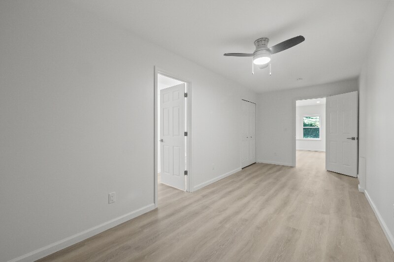 Building Photo - 34 Cross St