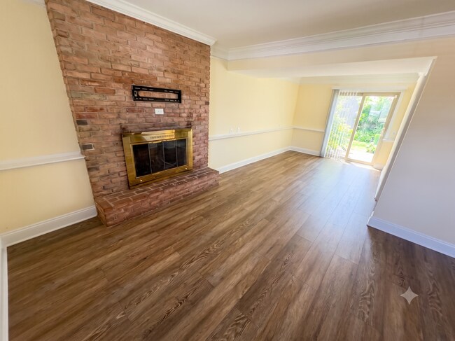 Building Photo - 1506 Havilland Pl